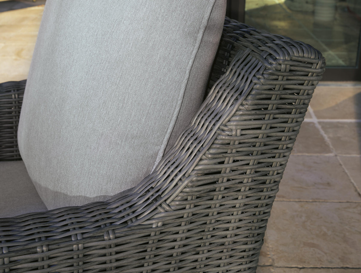 Axis Outdoor Swivel Lounge with Cushion
