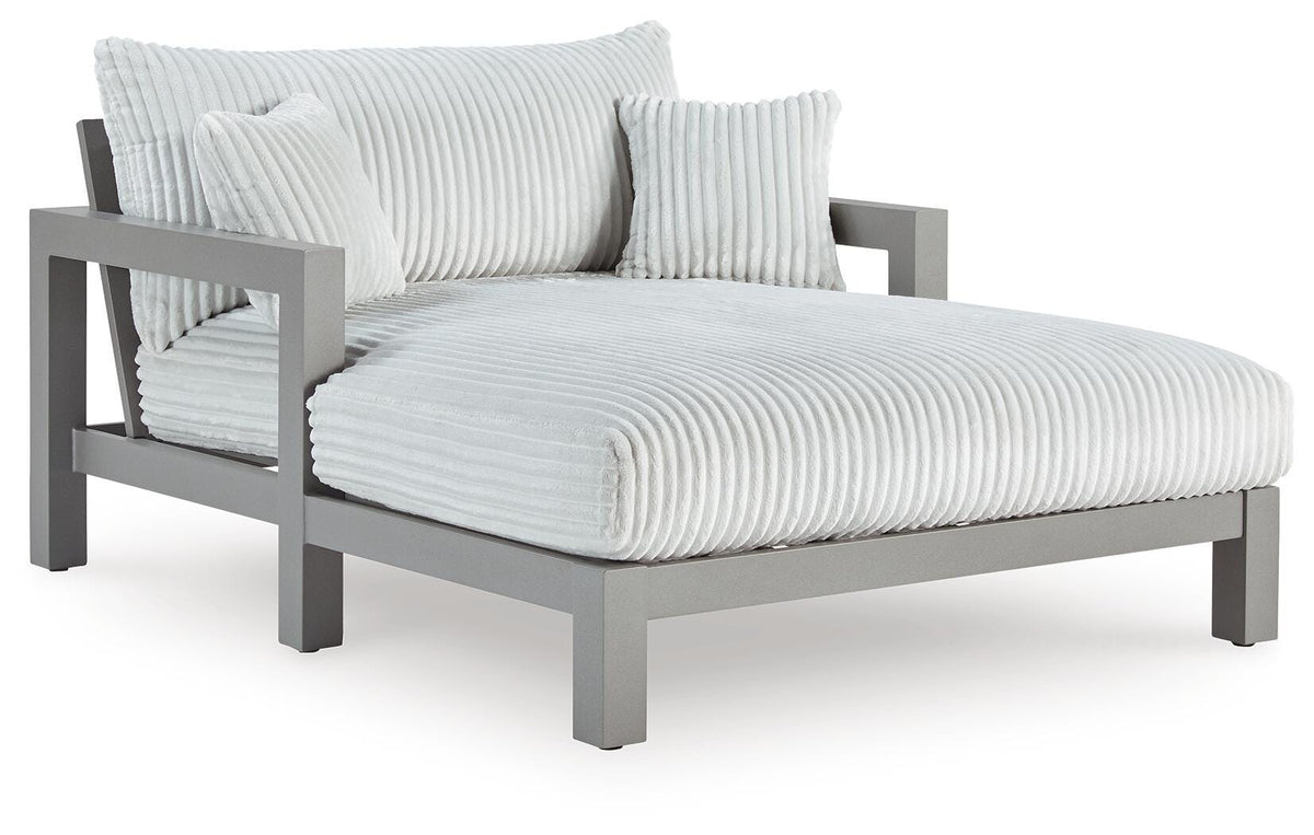 Amoretta Outdoor Chaise Lounge with Cushion