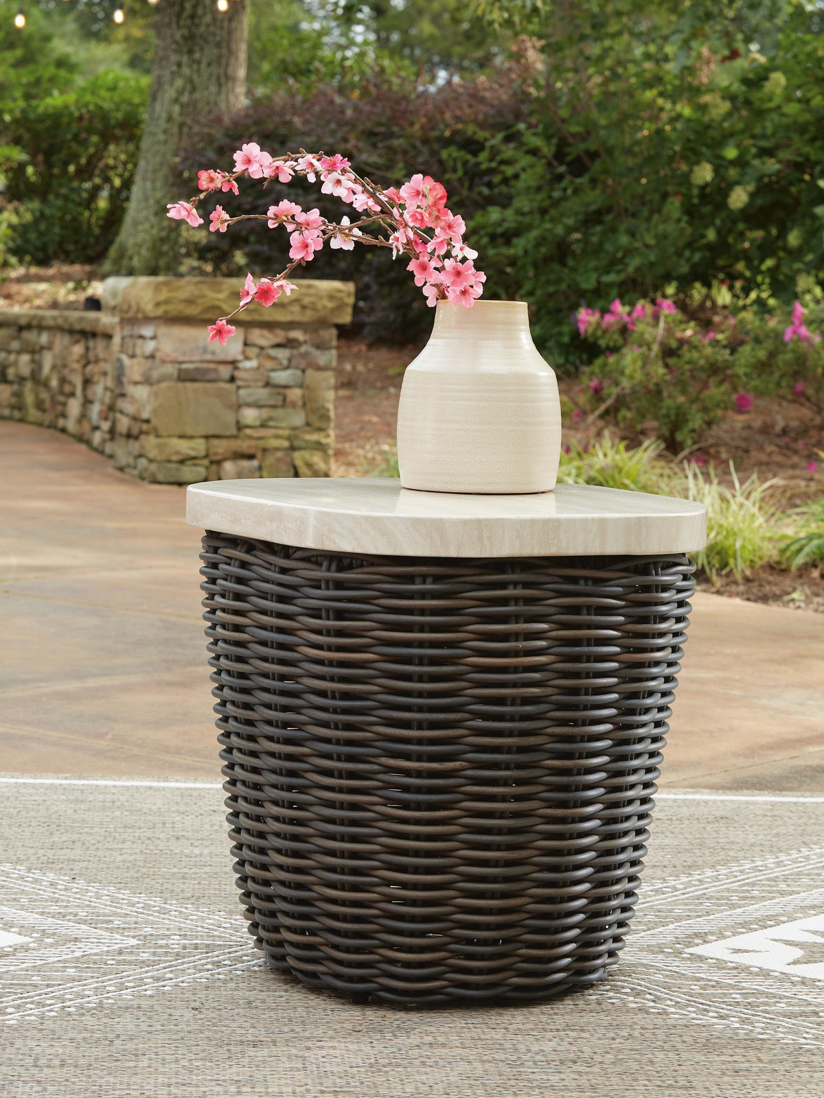Isolde Outdoor End Table