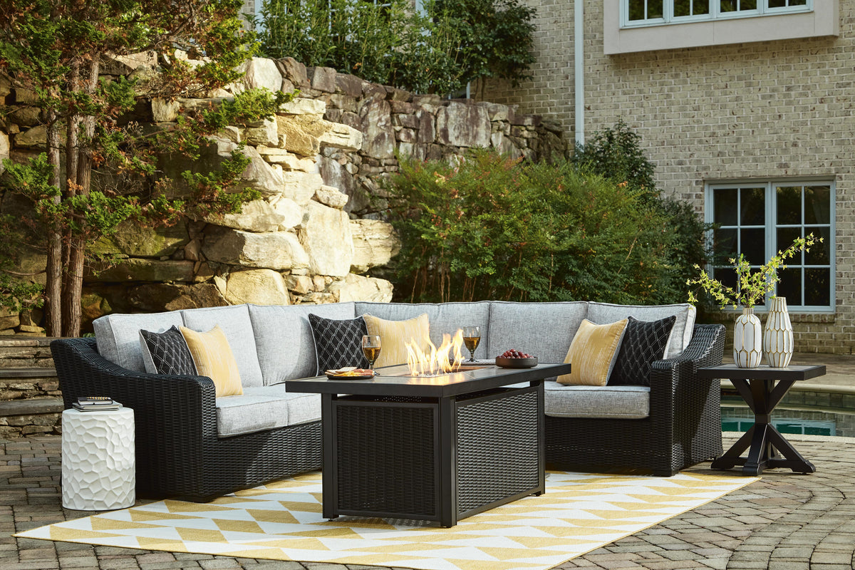 Tallowood 3-Piece Outdoor Sectional