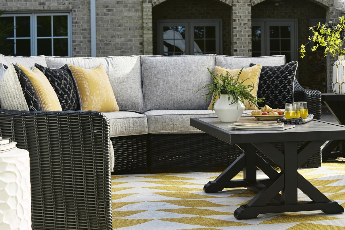 Tallowood Outdoor Coffee Table