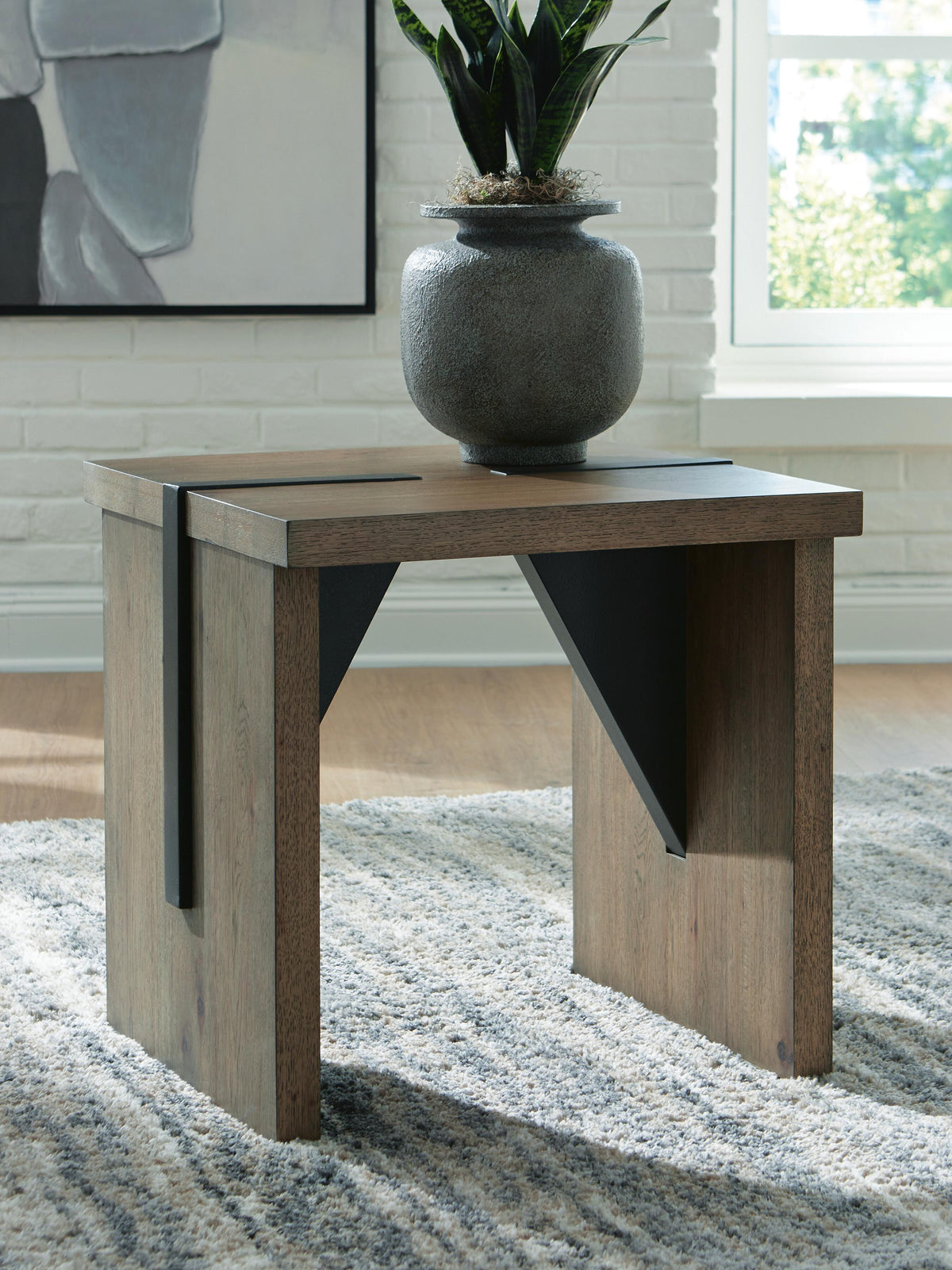 Callaway Vale End Table