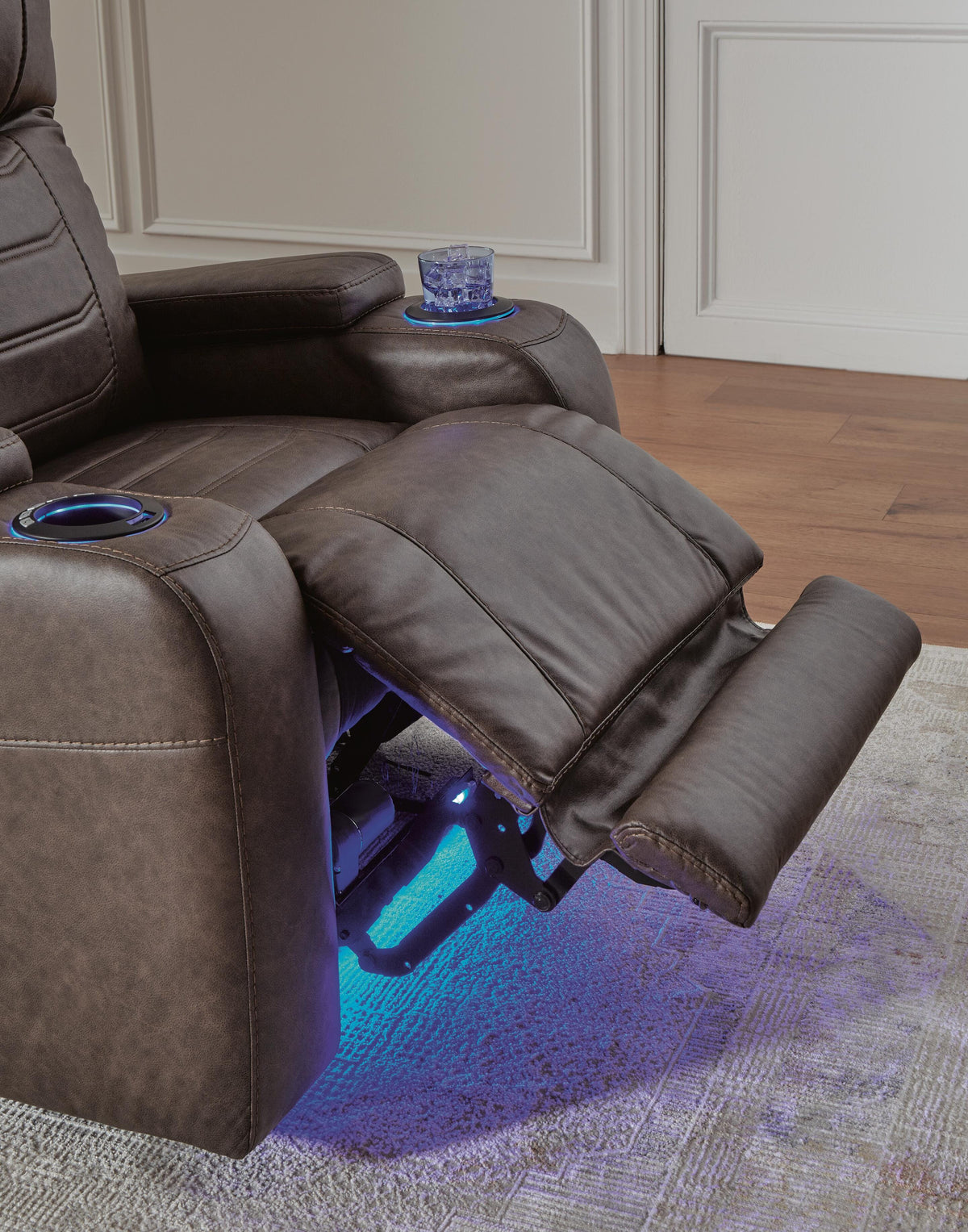 Halcourt Power Recliner in Umber