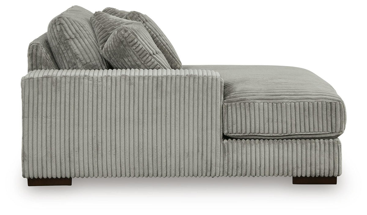Bawley 3-Piece Sectional with Chaise in Fog