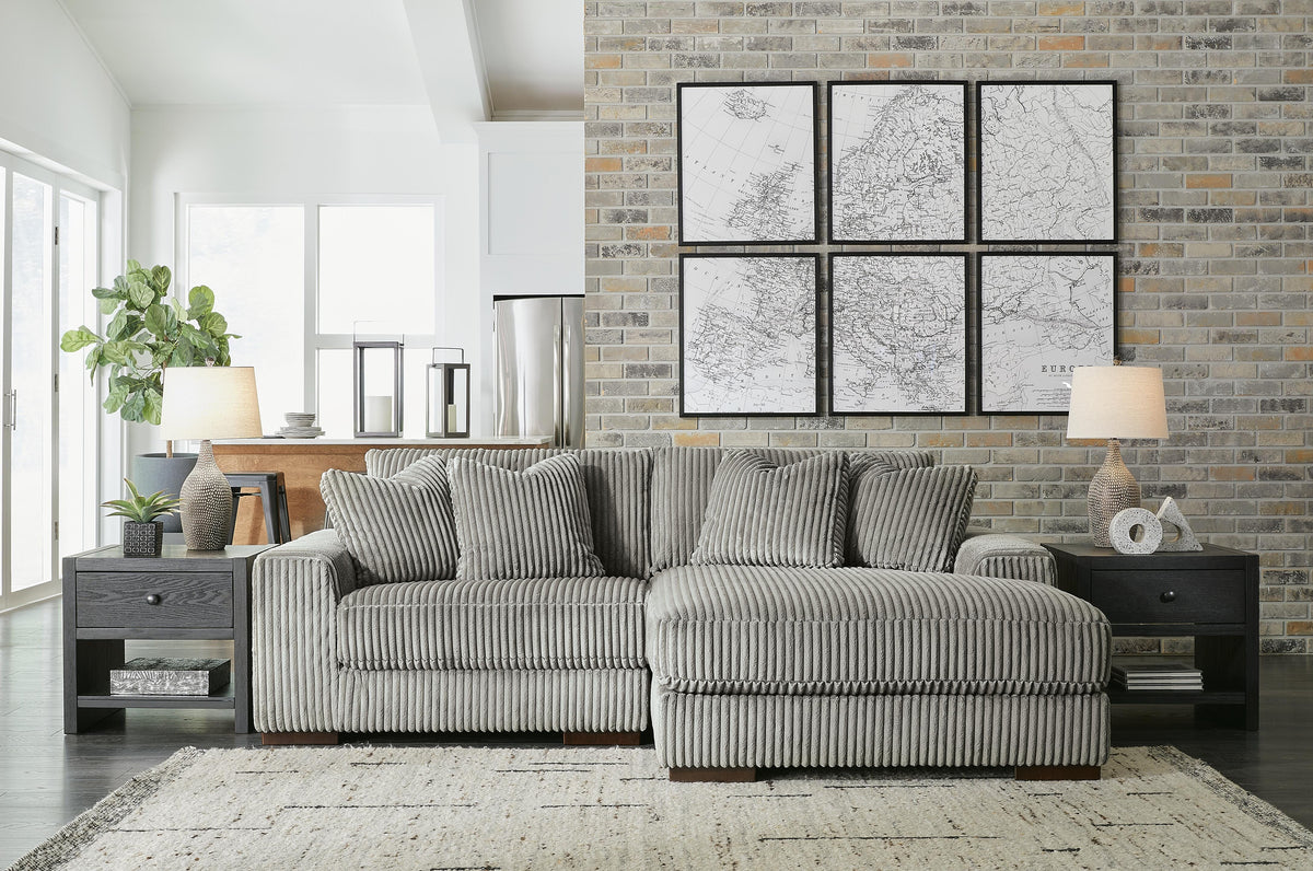 Bawley 2-Piece Sectional with Chaise in Fog
