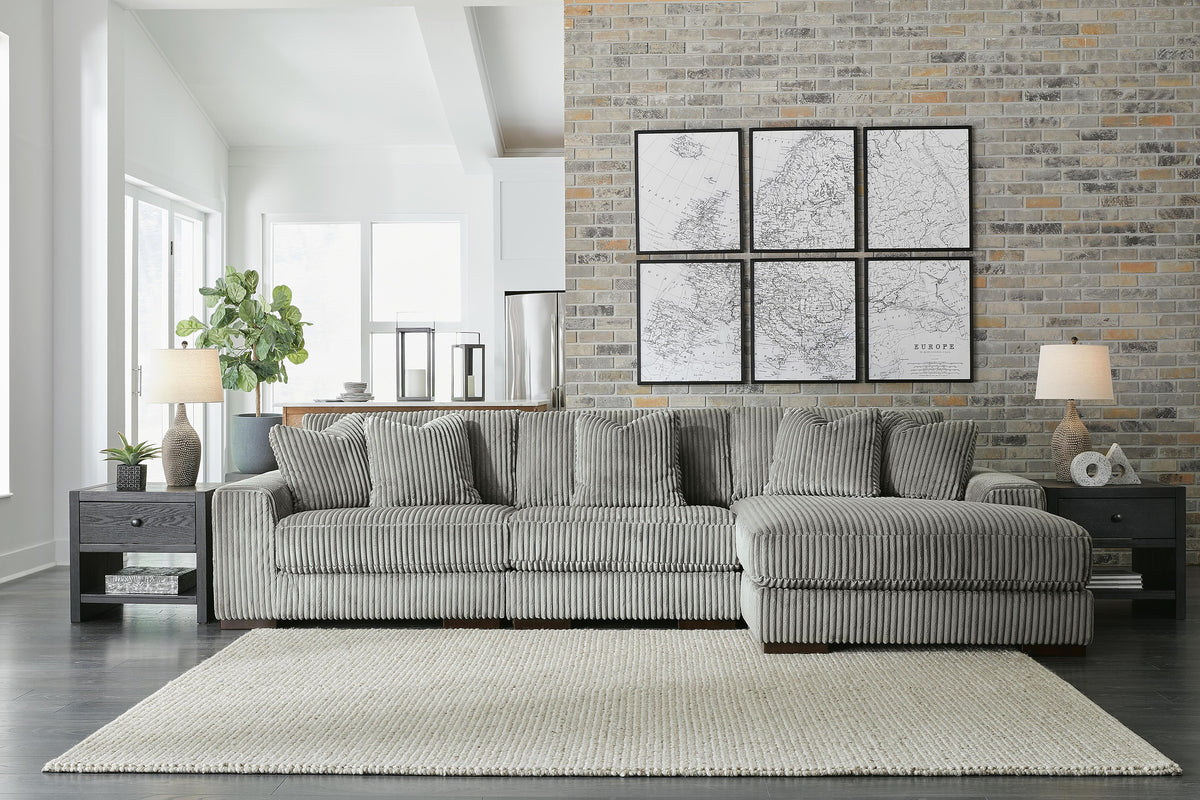 Bawley 3-Piece Sectional with Chaise in Fog II