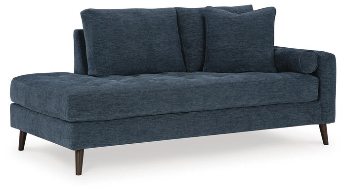Bramwell Bay Right-Arm Facing Corner Chaise in Navy
