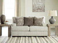 Willa Loveseat