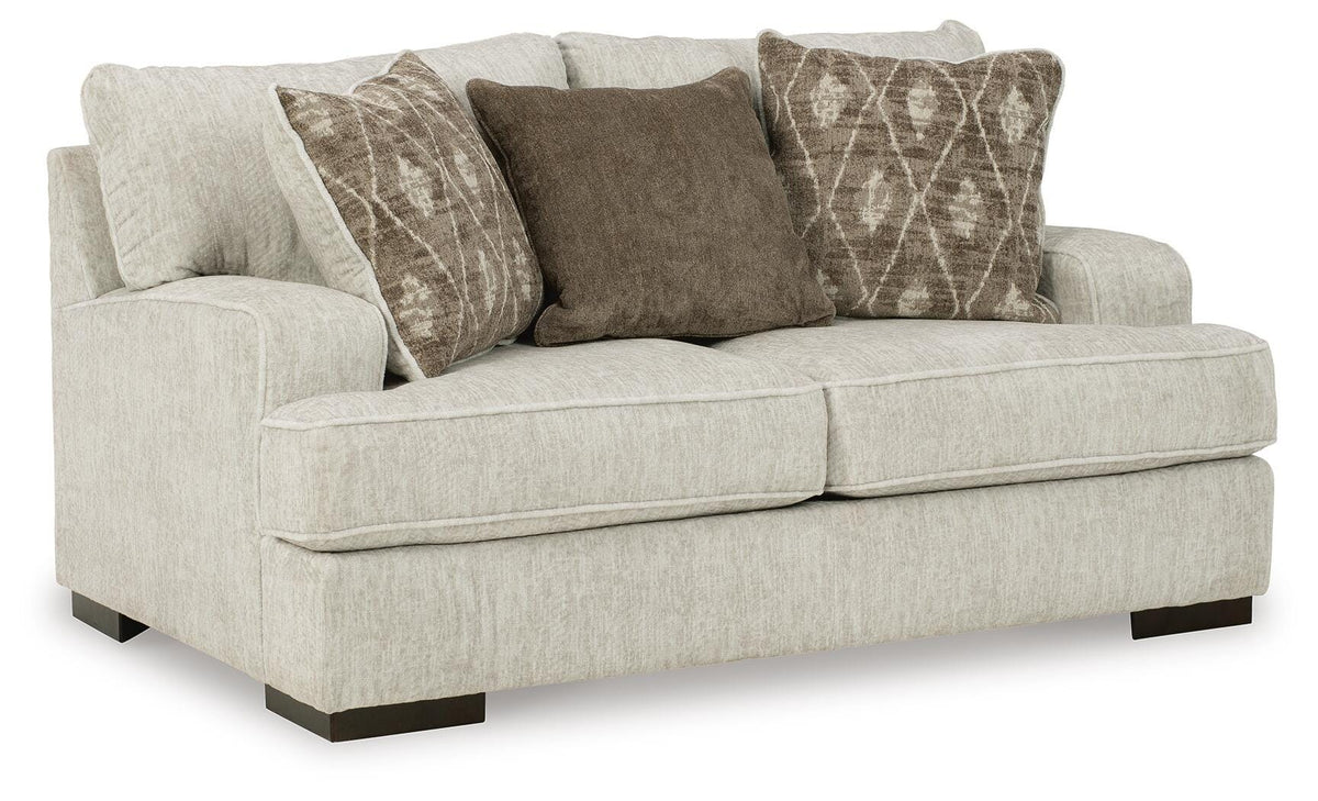 Willa Loveseat