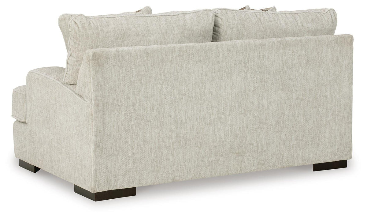 Willa Loveseat
