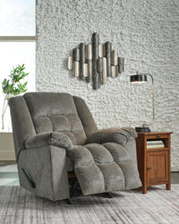 Faro Recliner in Putty