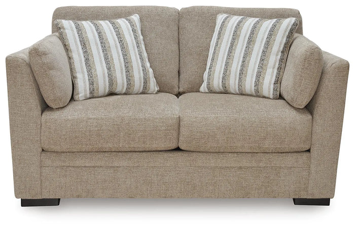 Aveline Loveseat