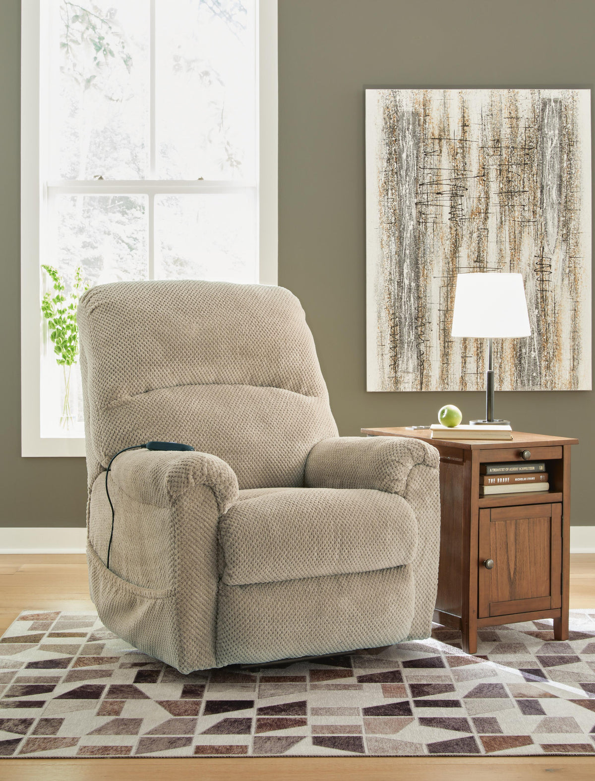 Alderfield Power Lift Recliner in Toast