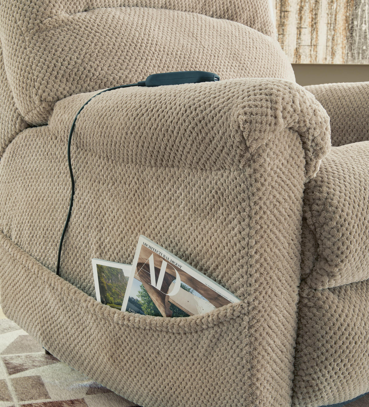 Alderfield Power Lift Recliner in Toast