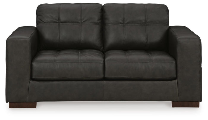 Ironvale Bay Loveseat
