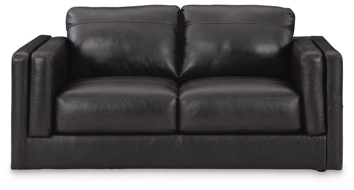 Voss Loveseat