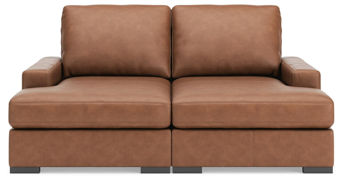 Auvelle Super Chaise in Caramel