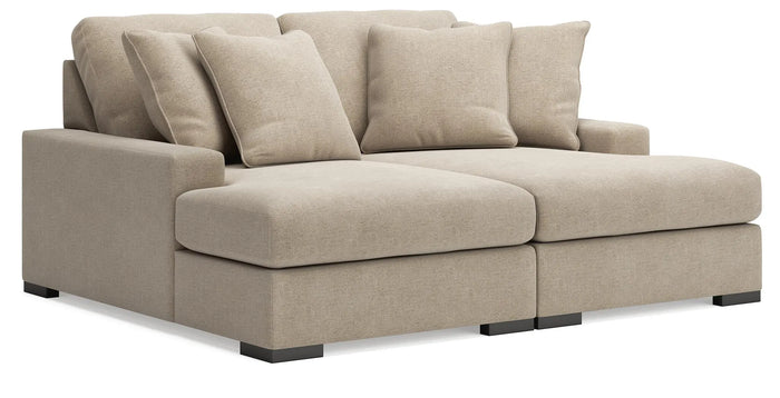 Auvelle Super Chaise in Oatmeal