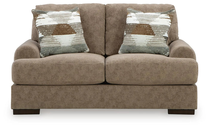 Oakbridge Loveseat in Pecan