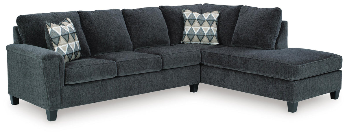 Yamba 2-Piece Sectional with Chaise in Smoke