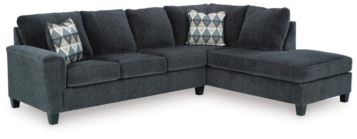 Yamba 2-Piece Sectional with Chaise in Smoke