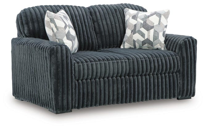 Winslow Loveseat