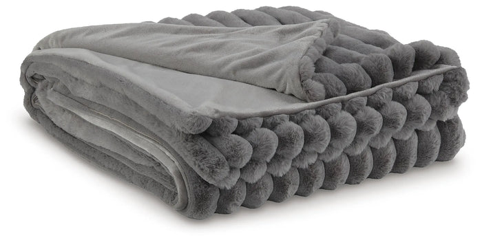 Vantage Vale Throw (Set of 3) in Gray