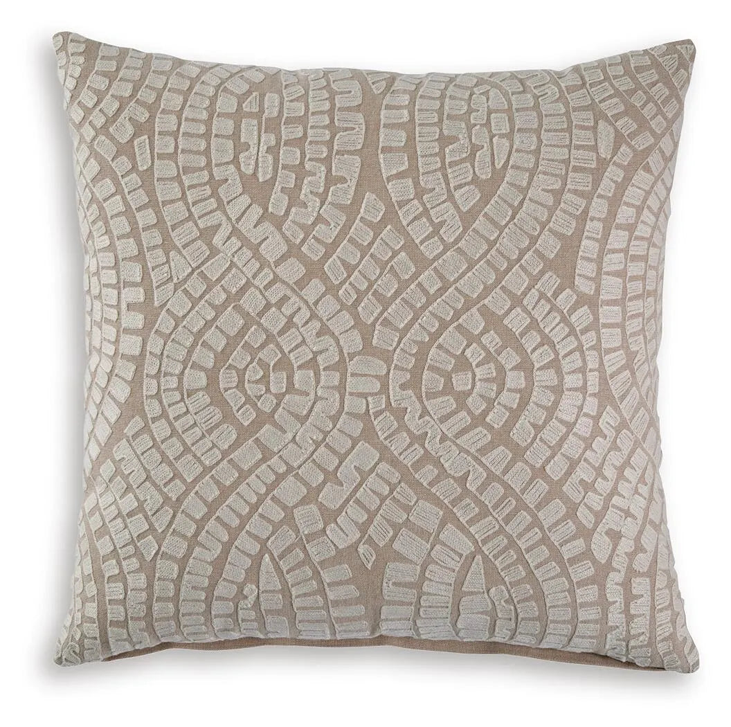 Bonnie Bay Pillow (Set of 4)