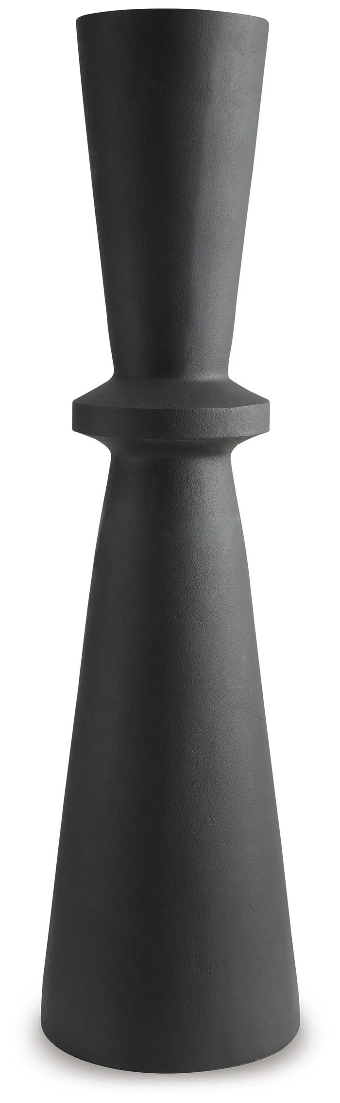 Tavo Vase