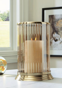 Isolde Bay Candle Holder II