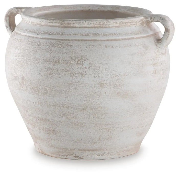 Bundeena Vase in Distressed White