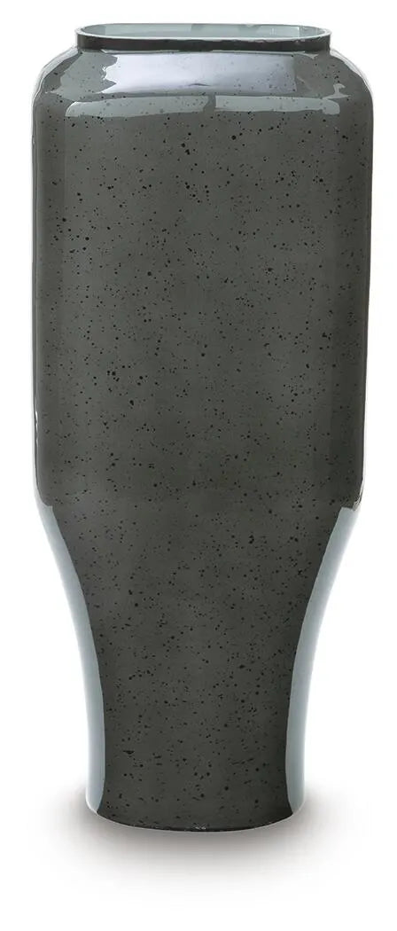 Rennik Vase