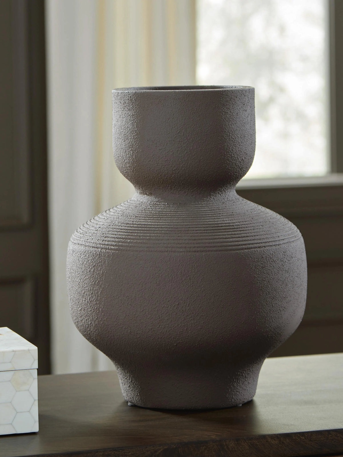 Thornbury Hill Vase