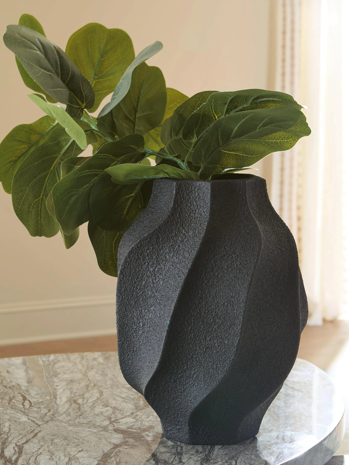 Tavo Bay Vase II
