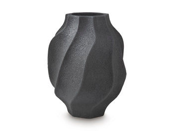 Tavo Bay Vase