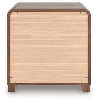 Sinclair King Panel Bed and 2 Nightstands