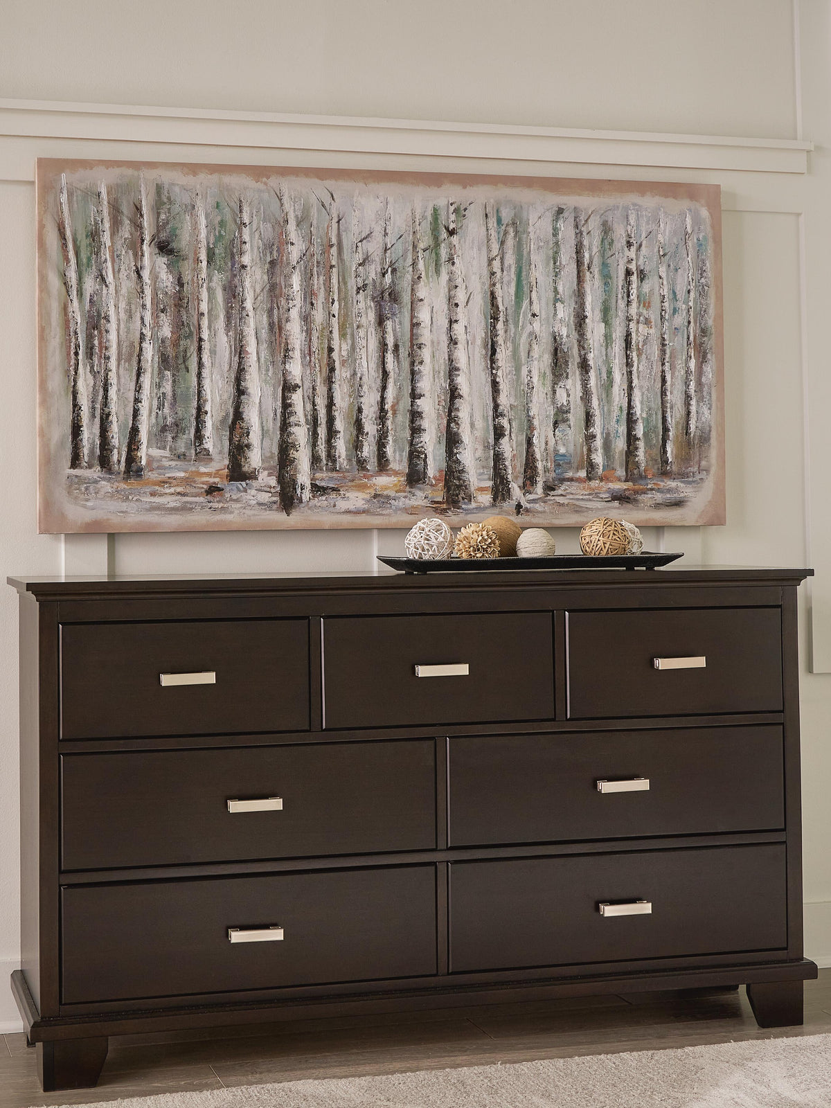 Kensworth Dresser