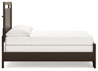 Kensworth Full Panel Bed with Chest and Nightstand