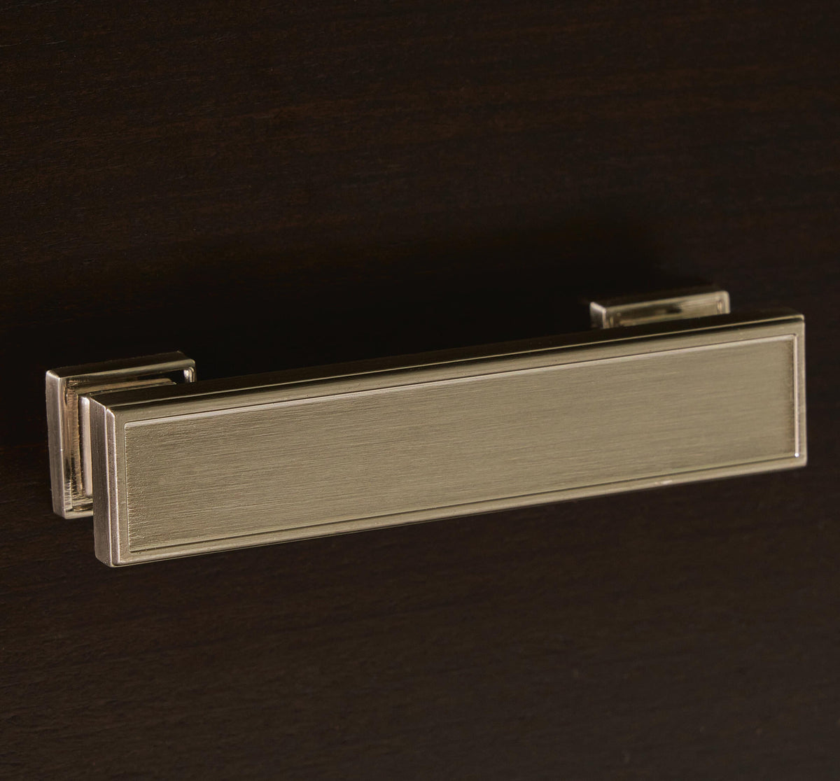 Kensworth Dresser