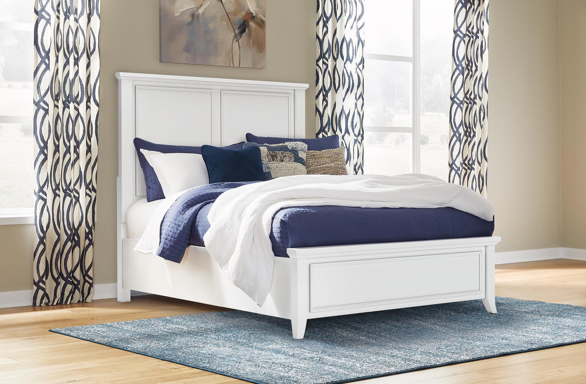 Kiama Vale Queen Panel Bed with Dresser and Mirror