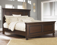 Cavendish King Panel Bed with Chest and 2 Nightstands