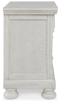Hadley Queen Panel Bed with Dresser and Mirror and Nightstand