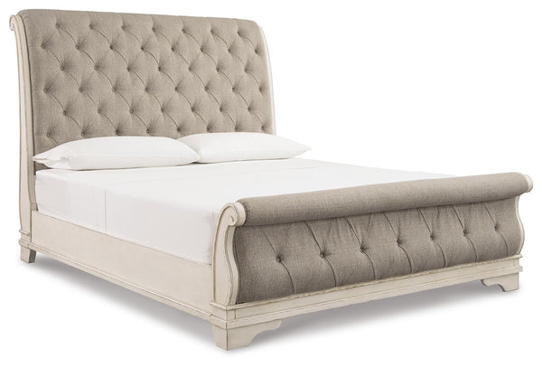 Realyn King Sleigh Bed