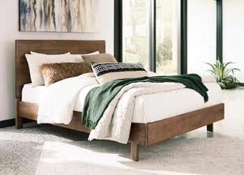 Oakmere Queen Panel Bed