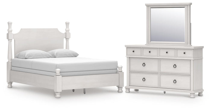 Winslow Vale Queen Poster Bed with Dresser and Mirror