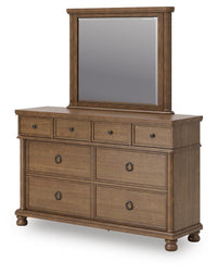 Winslow Vale Queen Poster Bed with Dresser and Mirror II