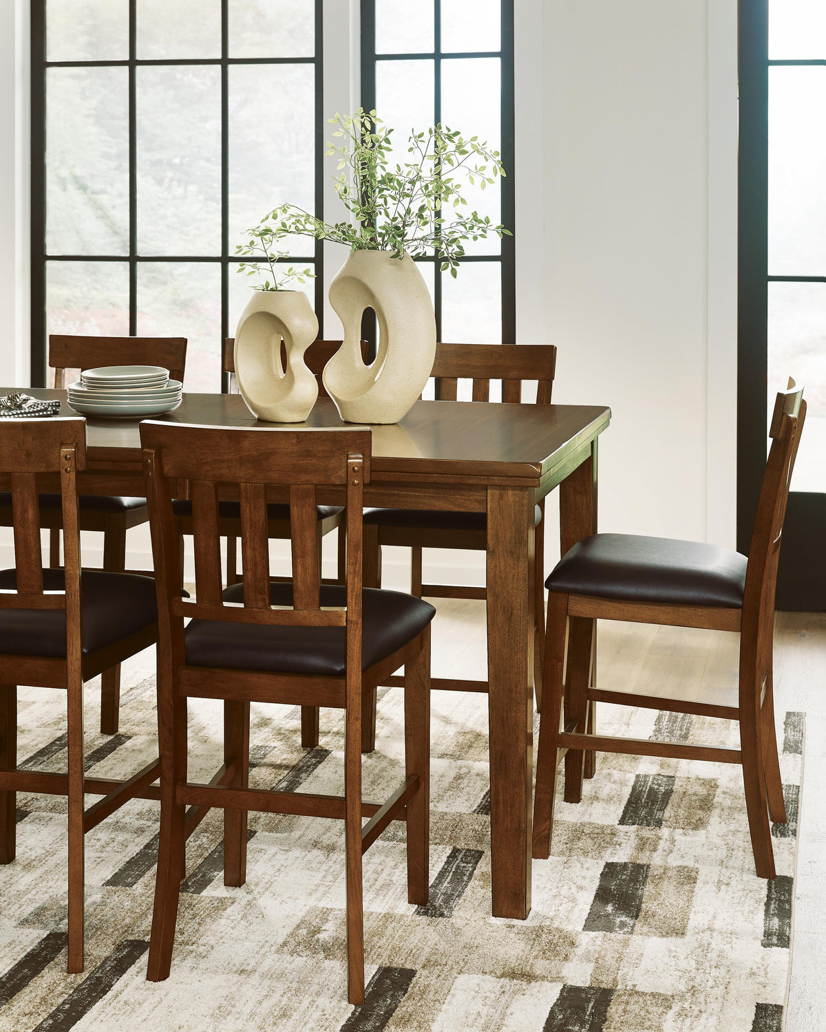 Pennwick Counter Height Dining Table and 4 Barstools in Default