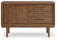 Roscoe Dining Server