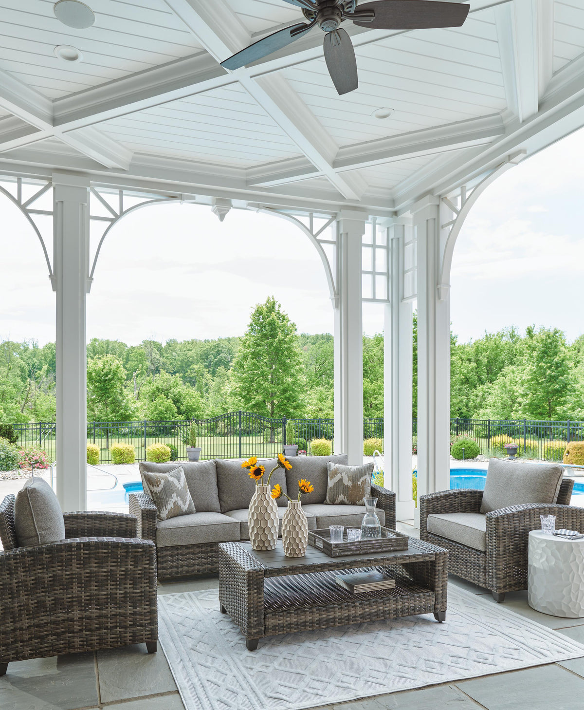 Corvo Bay Outdoor Sofa/Chairs/Table Set (Set of 4)