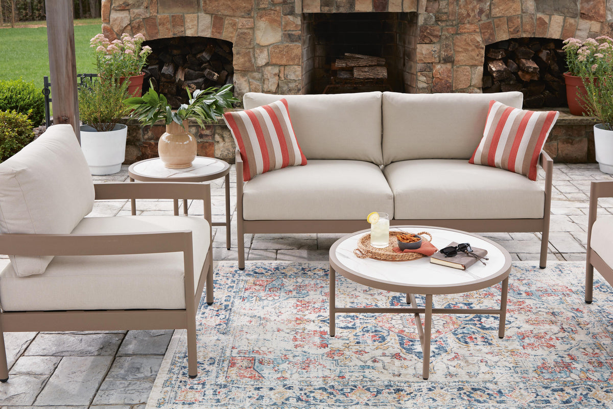 Wynnie Outdoor Love/Chairs/Tables Set (Set of 5)